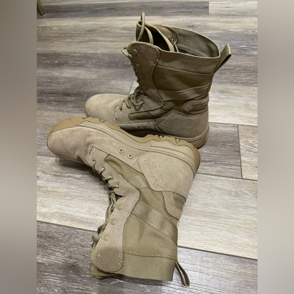 🖤Free Soldier Tactical lightweight combat boots with breathable Size 10.5 - Picture 4 of 10